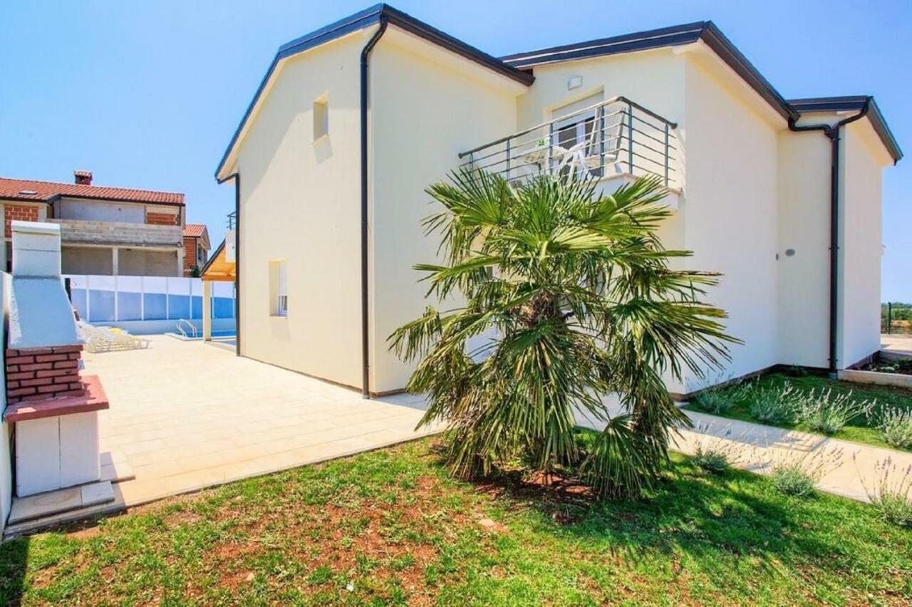 Villa Sanja Plovanija Exteriér fotografie